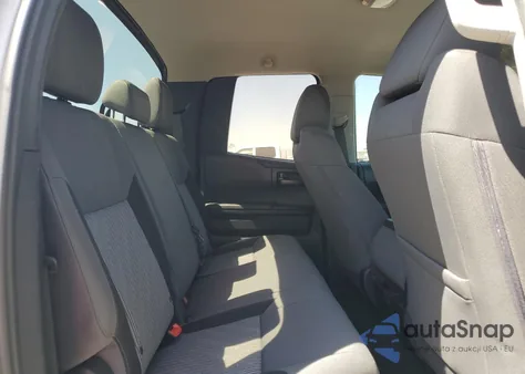 2015 Toyota Tundra Double Cab Sr z USA, uszkodzony, nr VIN 5TFRM5F18FX092807